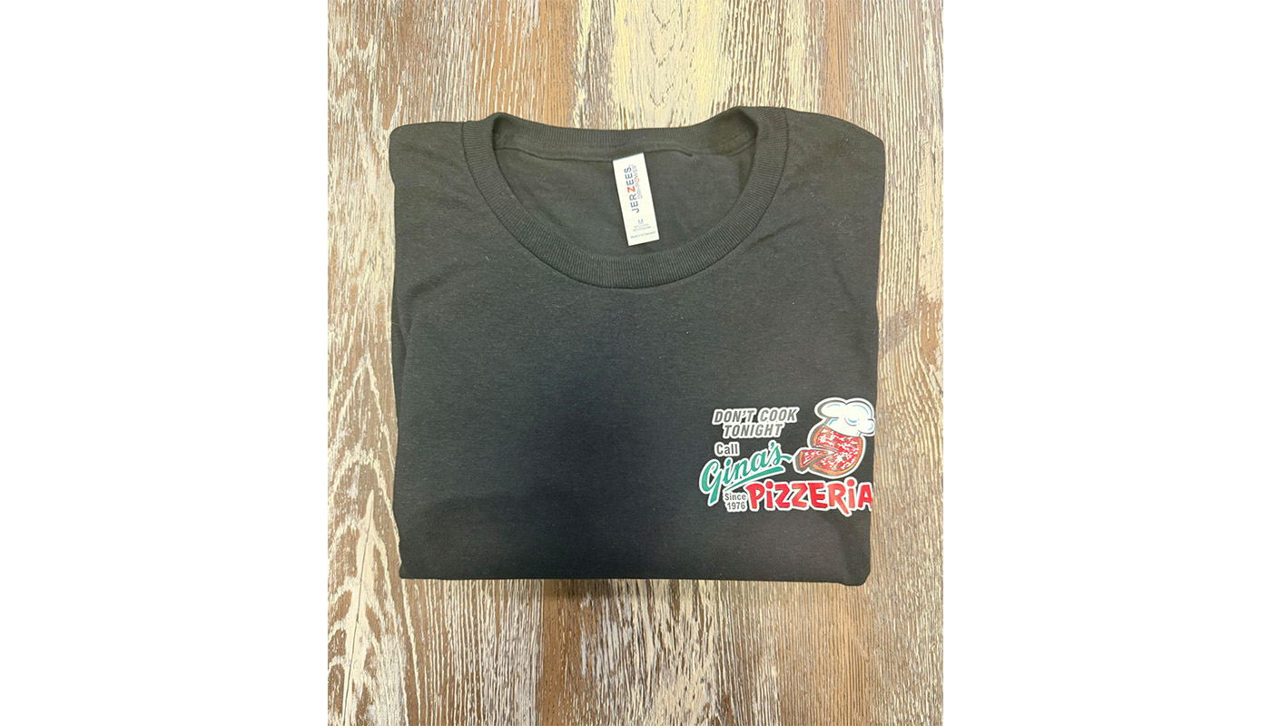 MEDIUM BLACK T-SHIRT image